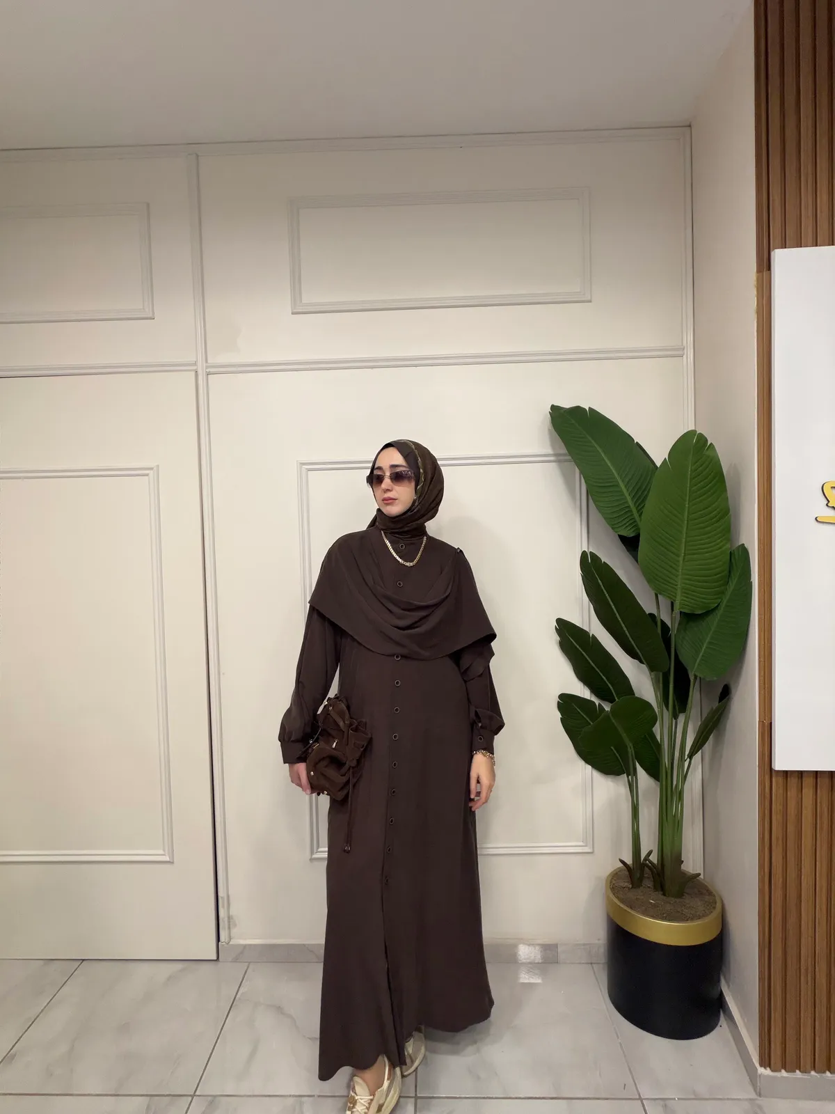 Şal detaylı abaya kahverengi 