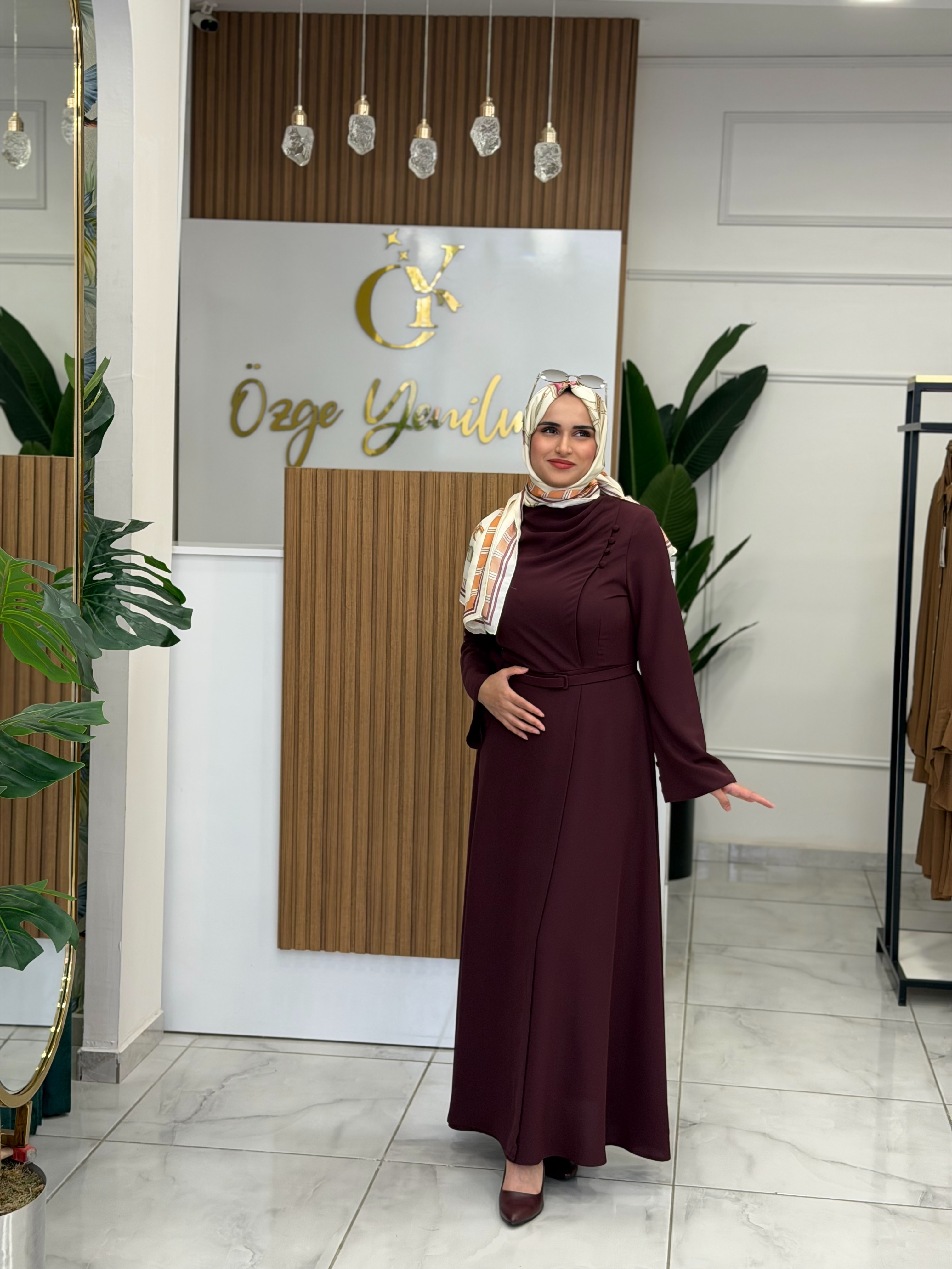 Düğmeli elbise 